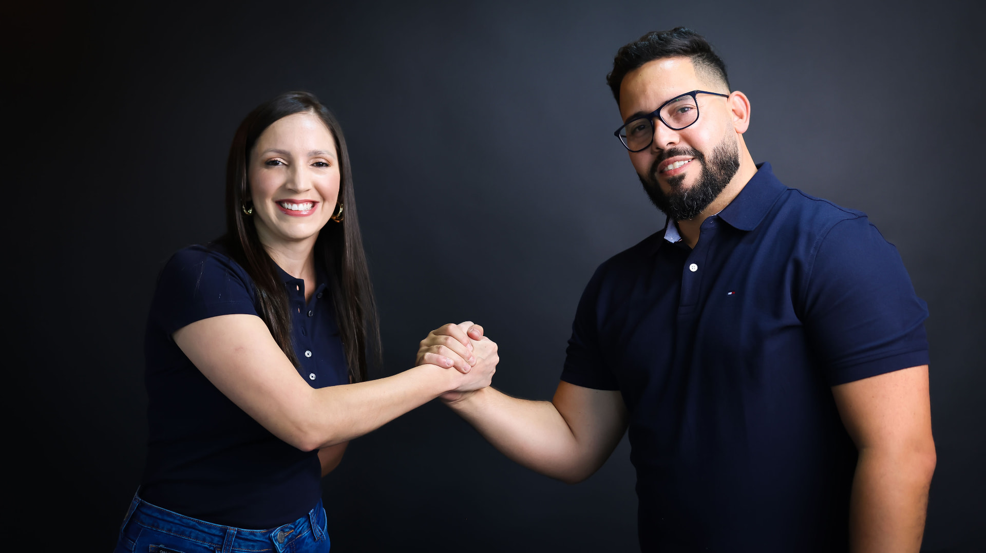 Fundadores da Rawell fechando parceria com cliente